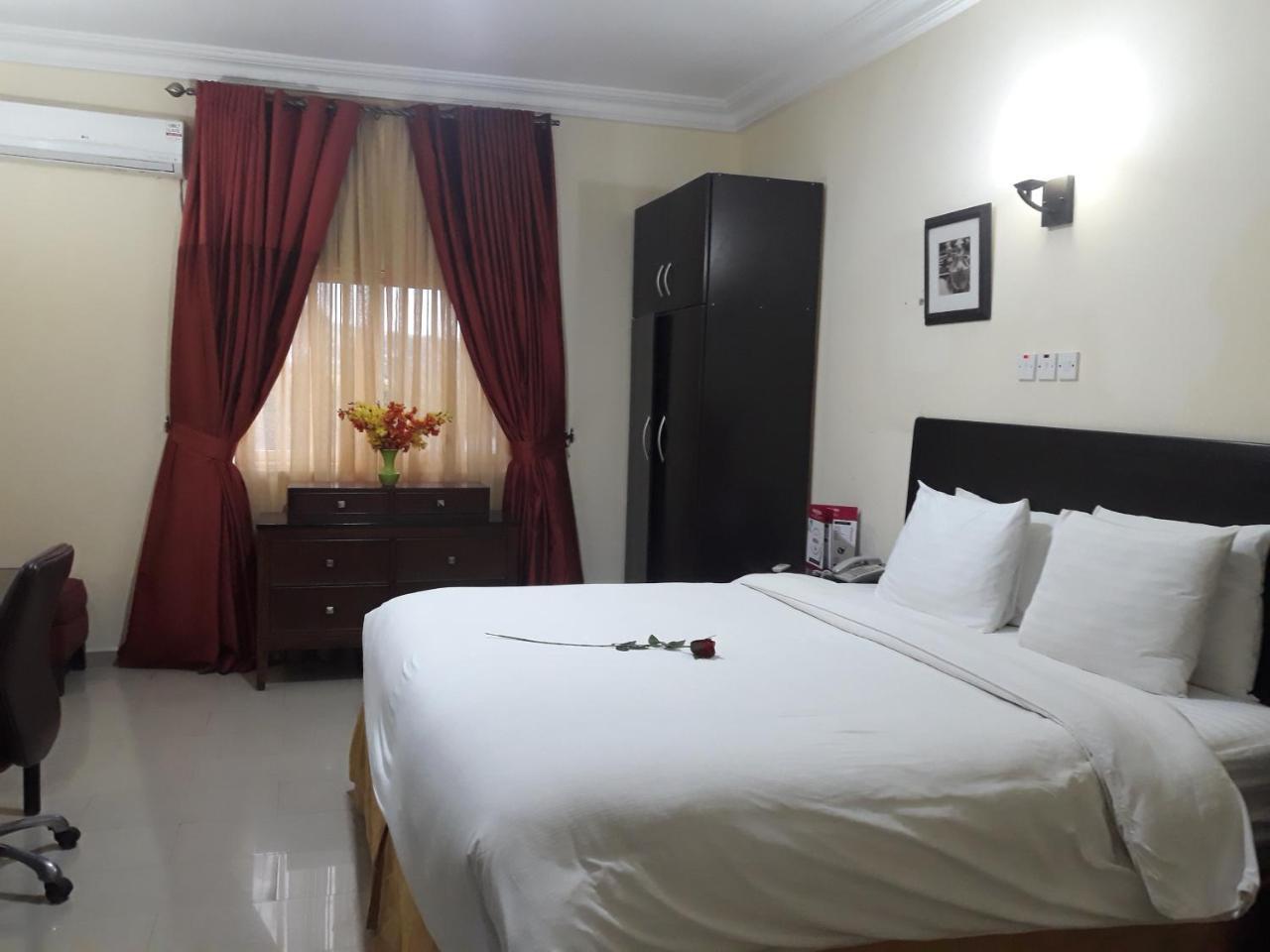 Hotel Reno Abuja Exterior photo