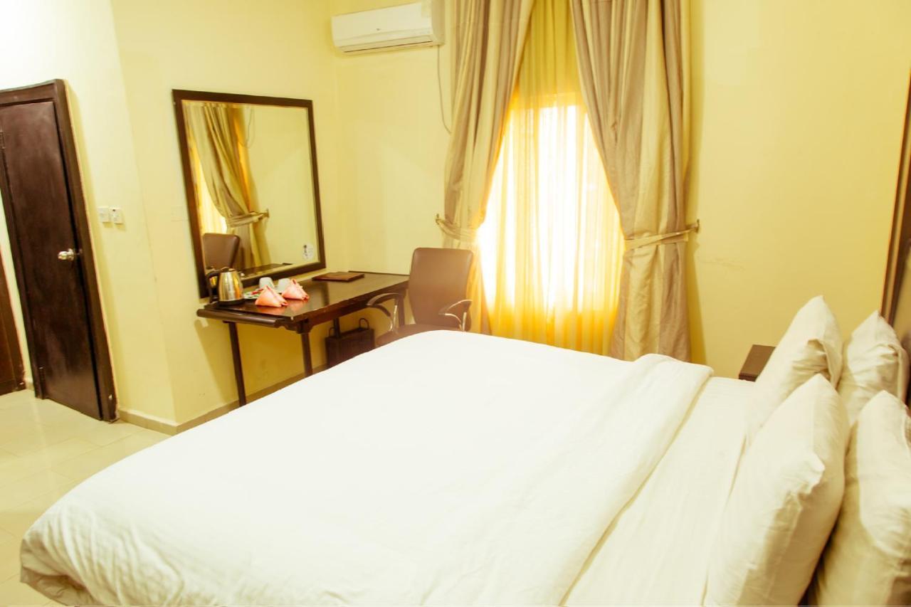 Hotel Reno Abuja Exterior photo