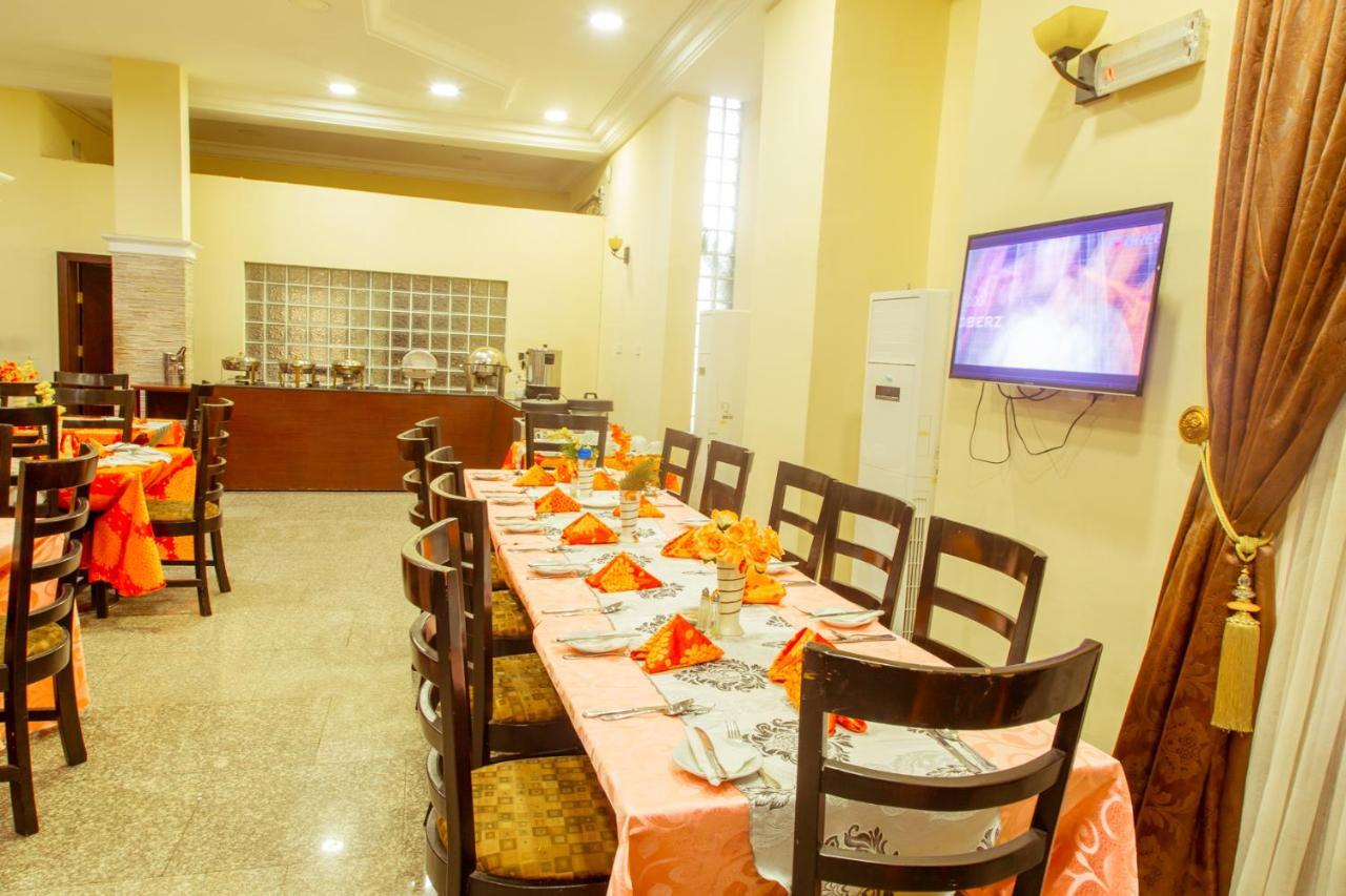 Hotel Reno Abuja Exterior photo